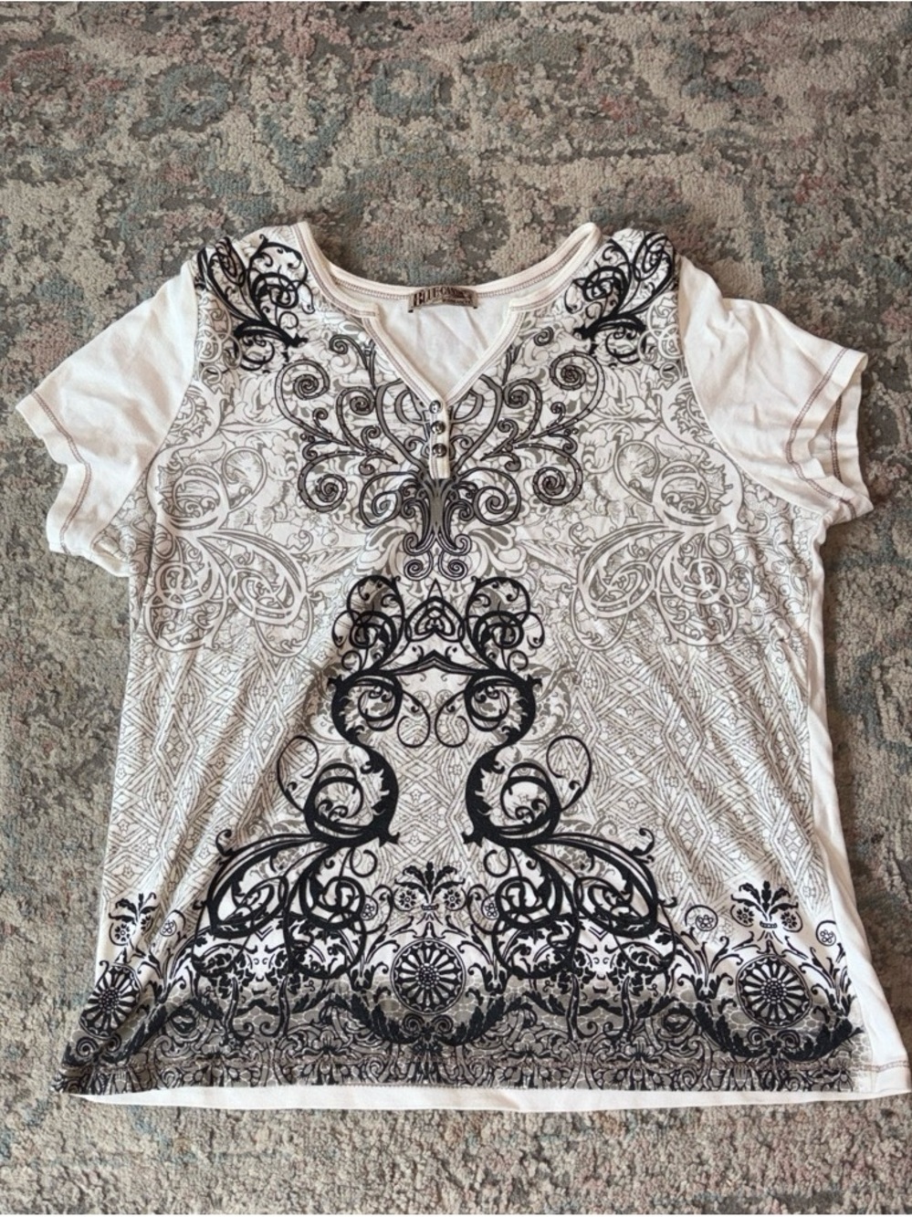 Women’s Cream Short Sleeve Tee with Black Scroll Print